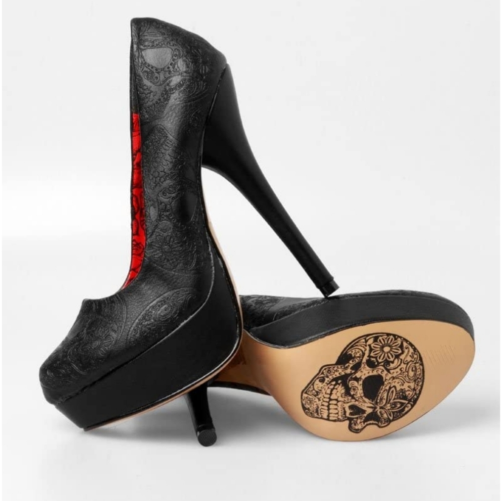 NIB IRON FIST GIRLS MANSLAYER PUMPS